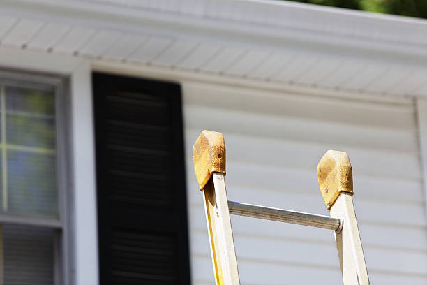Best Yard Waste Removal  in Commack, NY